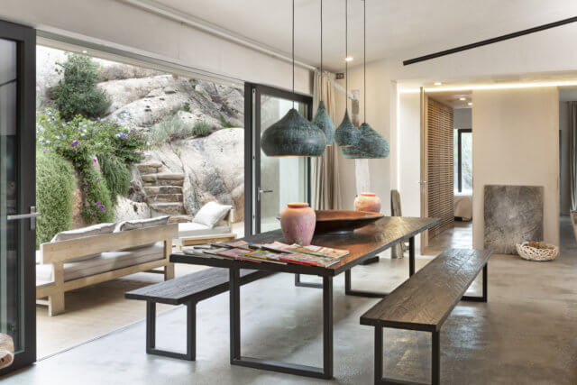 dining room iron wood table - sala da pranzo tavolo in legno ferro - Ess bereich Stahlholz tisch